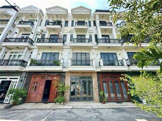 Giáp tt thương mại aeon tân phú nhà đẹp vào ở ngay đón tết dt58zm25tầng lầuxe hơi ngủ nhà