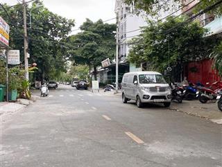 Nhà đẹp gần aeon, đh công thương, 2lầu sân thượng, xe hơi thôngtân phú