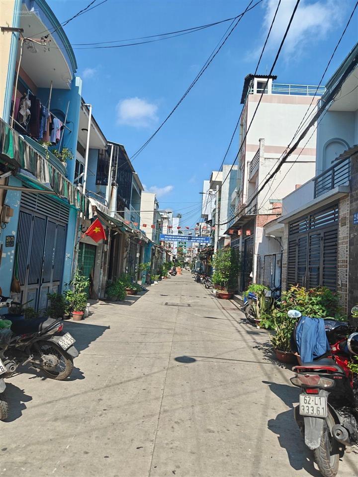 Hàng hiếm gần aeon tân phú 4m * 16m nhà 2 mặt tiền ở + kinh doanh hẻm 6m xh thông sẵn 3 tầng