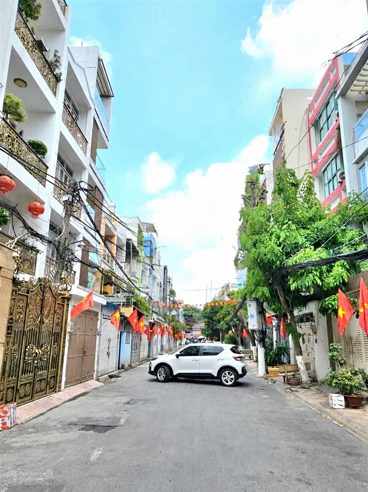 Vị trí vip góc 2mt 60m2 ngang 4.5mđường 10m x 3 tầng  hoàng hoa thámbảy hiền tân bình