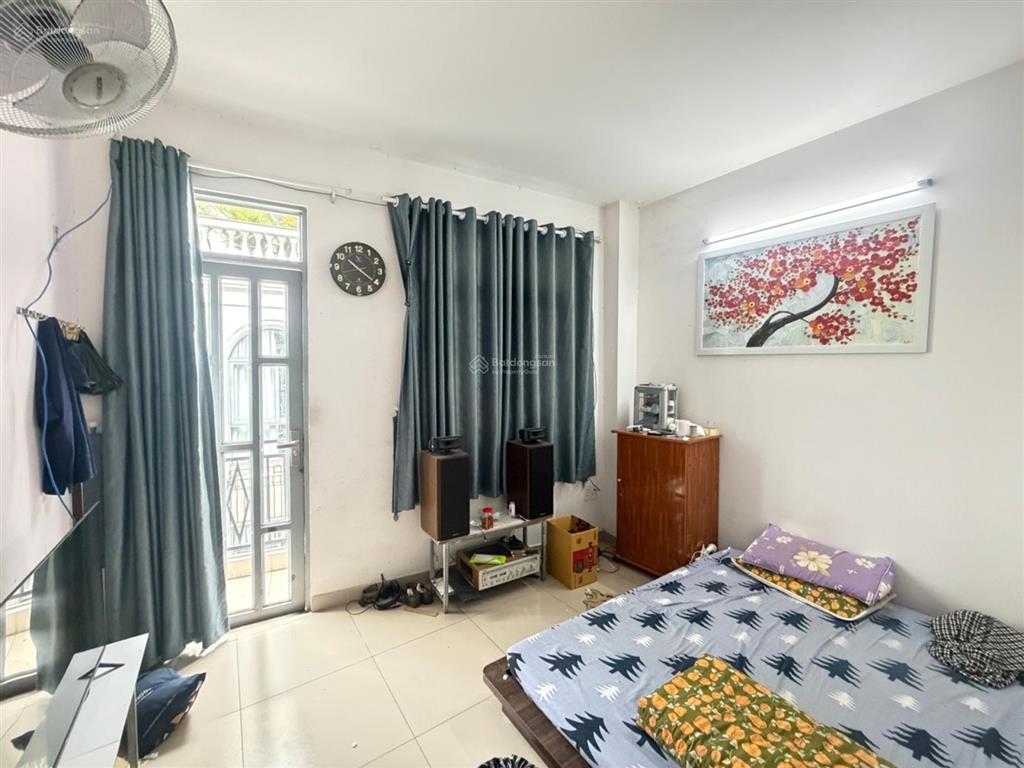 Xe hơi đỗ cửa  bán nhà 40m2  3 tầng đúc btct  3 pn  phạm văn xảo  tân phú