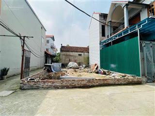 Bán đất trịnh văn bô. dt 80m. mt 7.5m. ô tô tải vào.gần mp. giá 10 tỷ. không lỗi. không quy hoạch