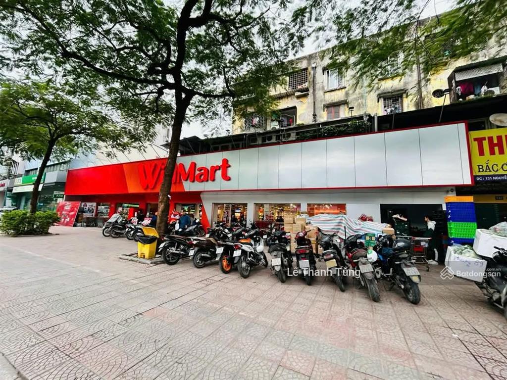 Cho thuê nhà mặt phố nguyễn văn cừ,dt 700m2 x 4t,mt 40m đẹp nhất phố, kinh doanh cải tạo thoải mái