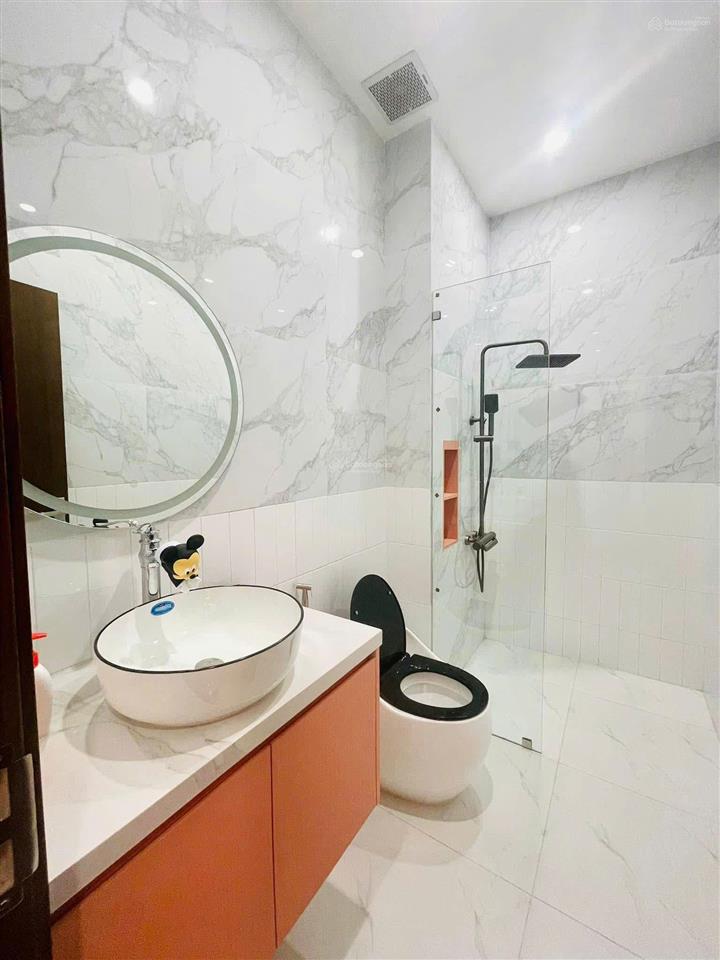 Siêu phẩm nhà đẹp 5 tầng 2 mặt tiền phố bình hà, view hồ sinh thái đống đa, dt 90m2