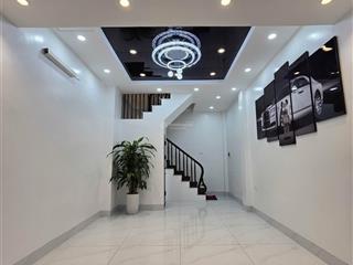 Bán nhà phố giáp nhị 8tỷ lô góc.4tang ôtô đỗ ngày đêm kinh doanh 24/7