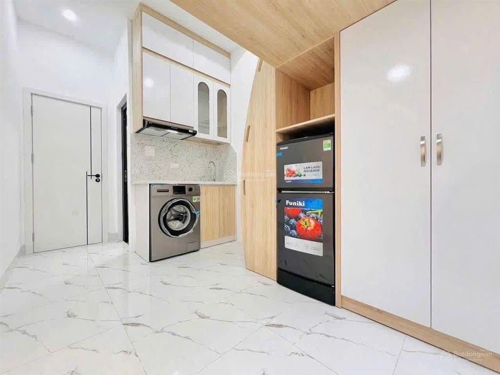 Bán nhà chdv dòng tiền xây mới khai thác ngay tòa chdv 85m2, 7 tầng, mặt tiền 5,5m