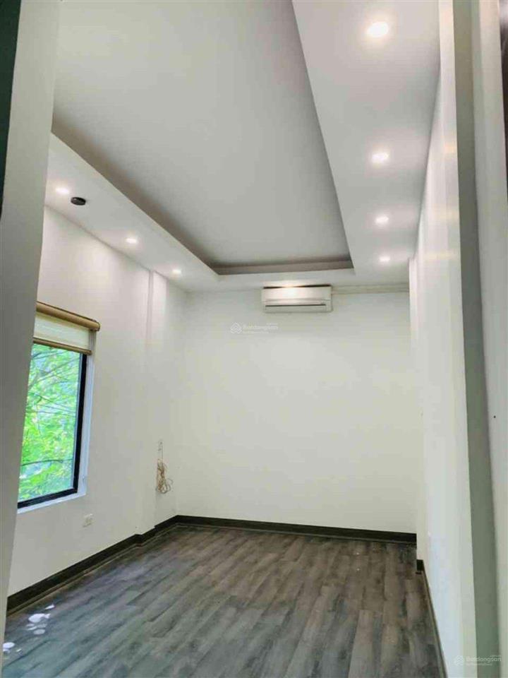 Bán nhà đẹp gần ô tô 2 thoáng ở ngay giá chỉ 5,5 tỷ diện tích 26/30m kết cấu 4 tầng