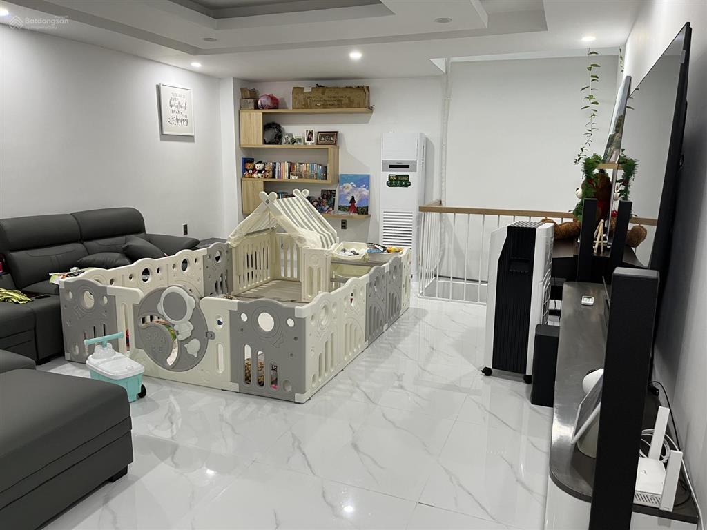 Bán nhà riêng tại 59/31, phan chu trinh, p. 2, vũng tàu, 9,99 tỷ, 83 m2, hàng hiếm!