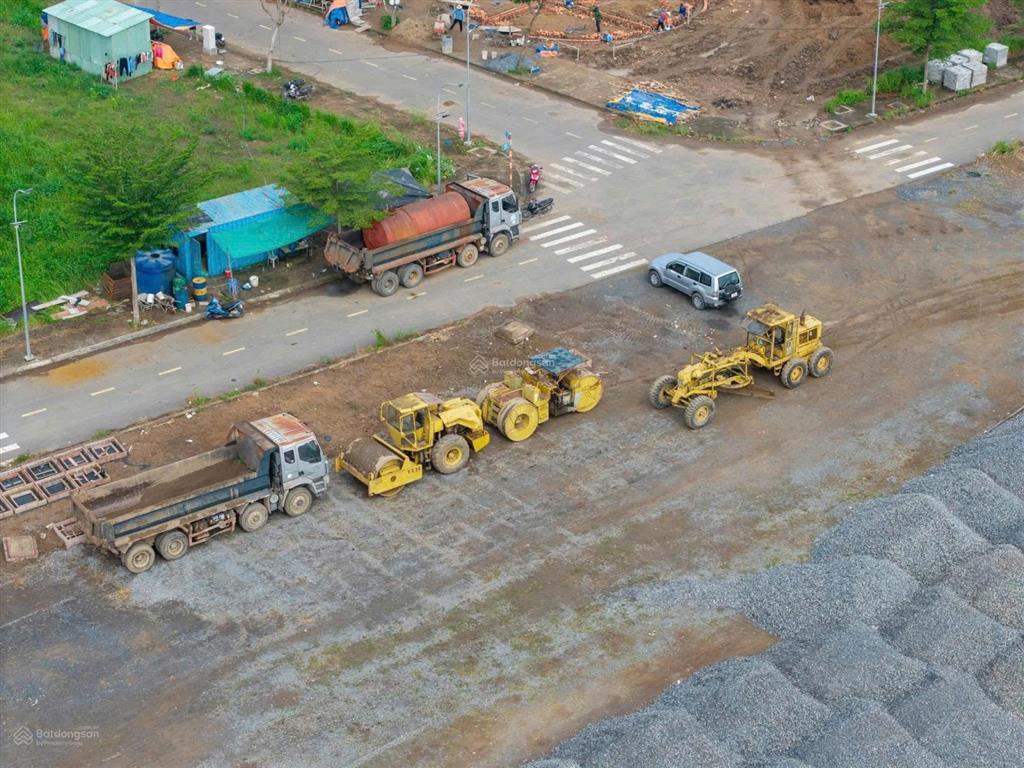01 lô duy nhất tại hiệp phước harbour view, giá chỉ 1,550 tỷ, 80m2, đường 16m.