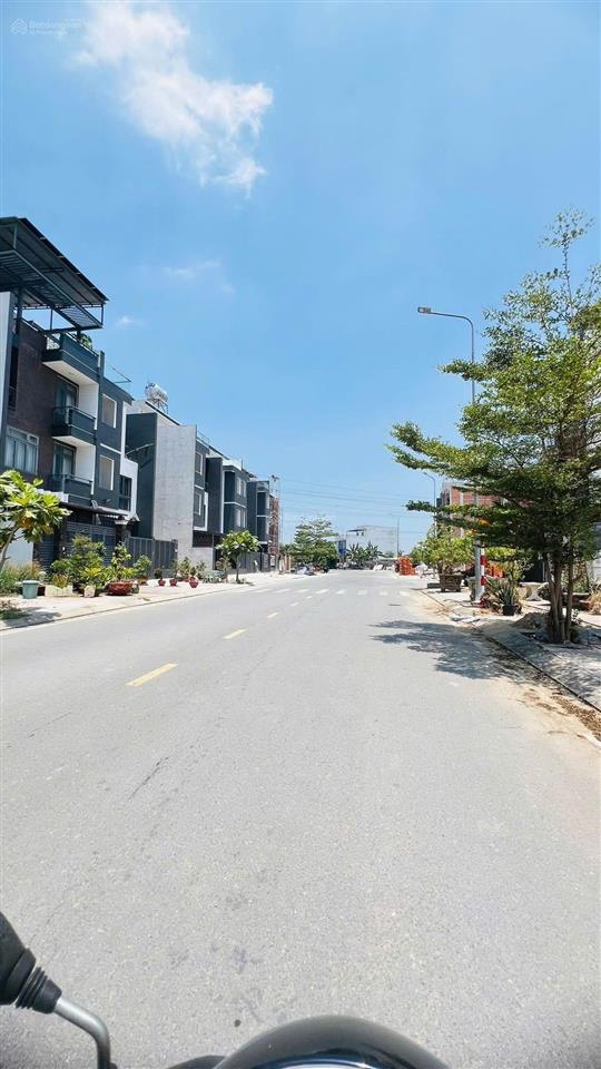 Bán nền sổ sẵn công chứng ngay kdc thanh nhựt, phước kiển, liền kề gs metro. giá 60tr/m2