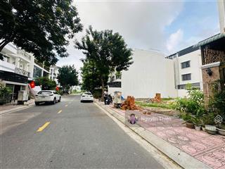 Bán lô hà quang 2. diện tích 100m2, đường số 2b ngang 5m, dài 20m, giá bán  5ty9