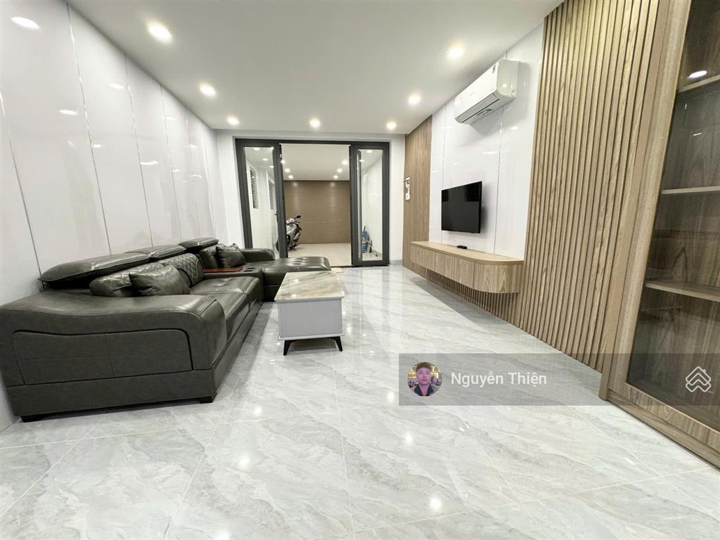 Bán nhà hẻm oto thông tứ hướng hoàng diệu  dã tượng, nhà 2 tầng  hướng đông nam