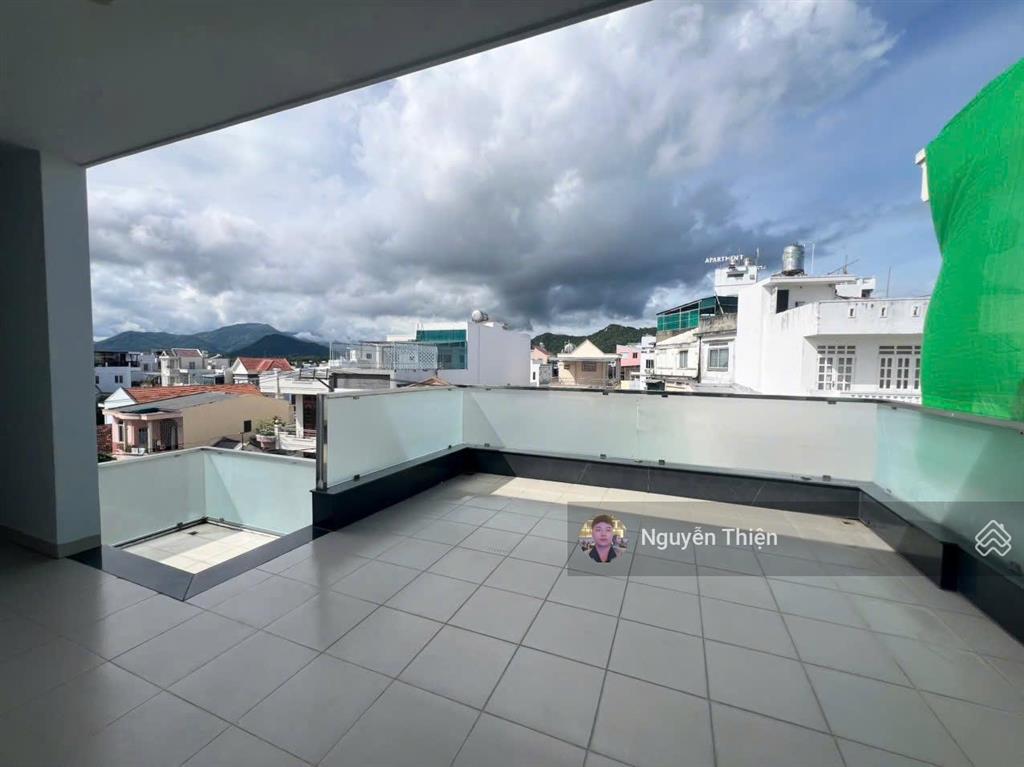 Bán nhà kiểu bt mini đường hà thanh đoạn đầu gần giao với 2/4, gần chợ đầm, ngang 7,3m dài 17m
