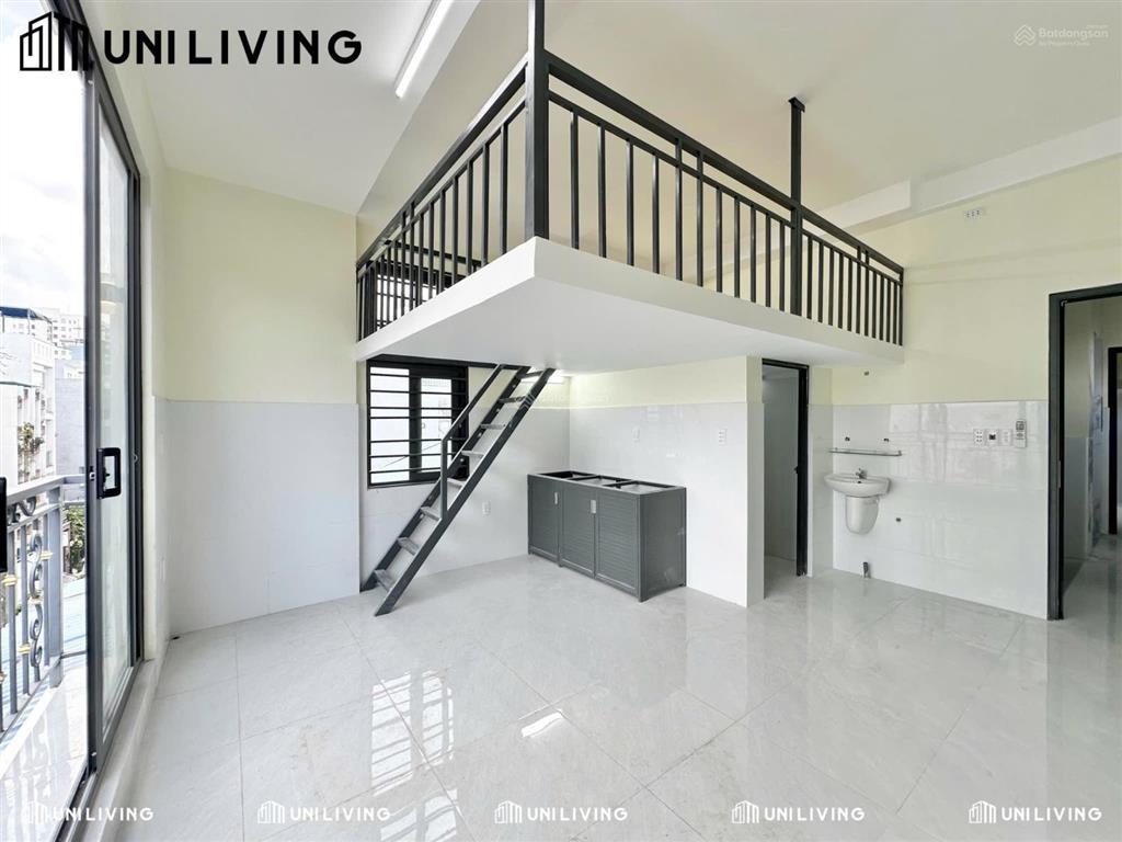 Duplex ban công mặt tiền cực thoáng sẵn nội thất ngay phạm văn đồng