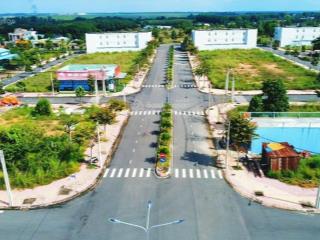 Đất mặt tiền dt769  lô 180m2 chủ bán giá 2tỷ5  cách sân bay chỉ 5 phút  đối diện chợ  sổ sẵn