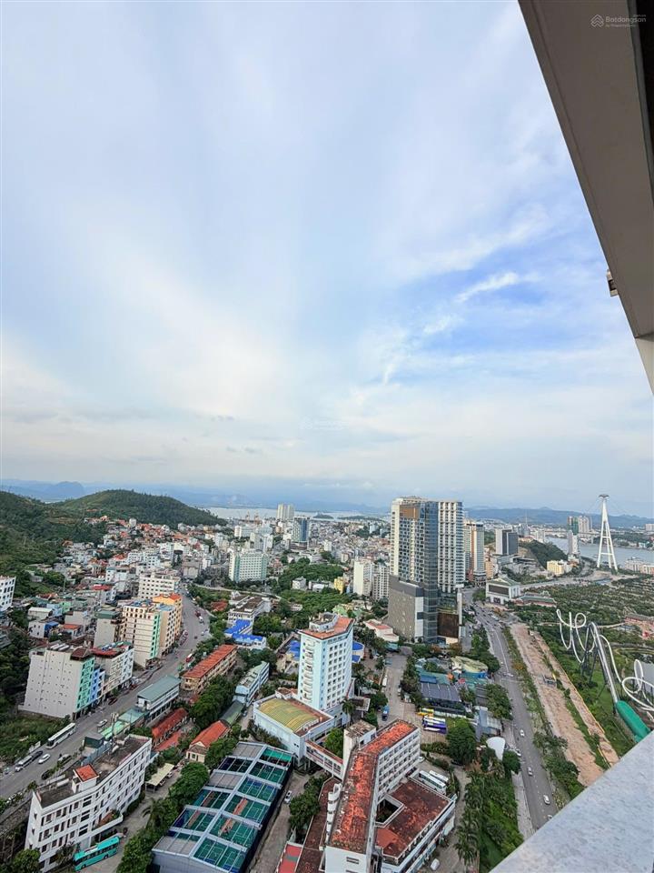 Chỉ 2 tỷ sở hữu ngay căn 1n holiday hạ long full nội thất, cho thuê 30tr tháng
