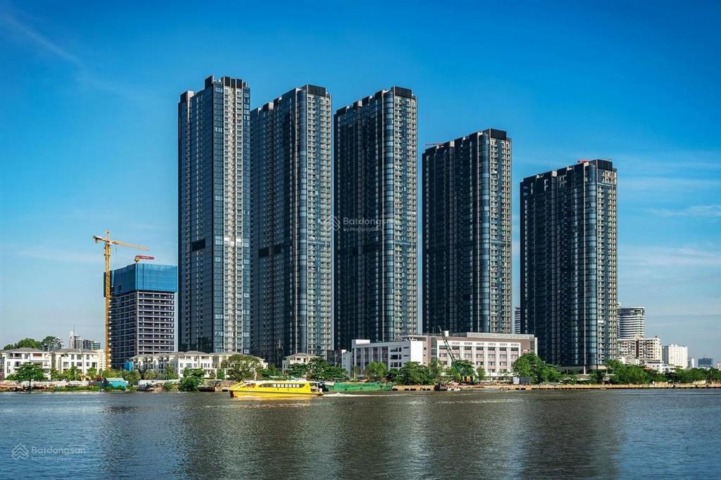 Bán căn hộ vinhomes ba son 3 phòng ngủ view thảo cầm viên 110m2 sổ hồng giá hot dự án