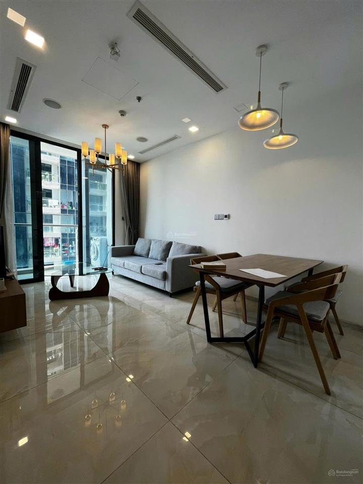 Bán nhanh căn hộ vinhomes ba son 1 phòng ngủ giá tốt 8,7 tỷ.  0979 669 ***