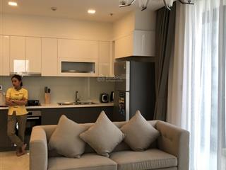 Bán nhanh căn hộ vinhomes ba son 2 phòng ngủ sổ hồng lâu dài chỉ 11 tỷ.  0979 669 ***
