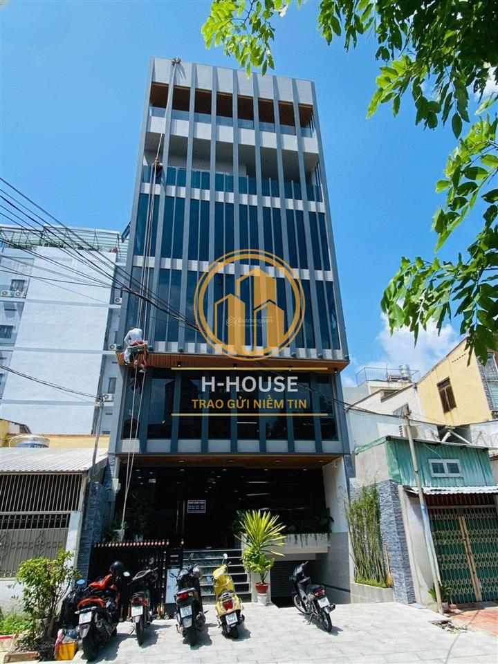 Cho thuê toà nhà văn phòng. 6 tầng, 8x21m, 1100m2, khu k300 100 triệu/tháng