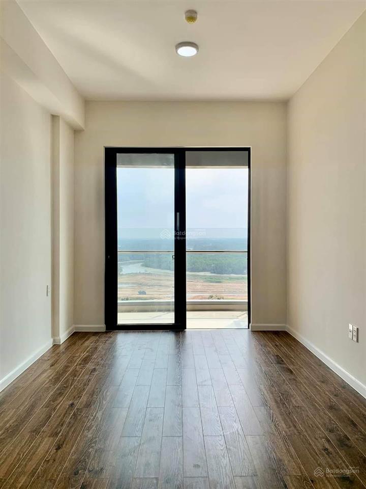 Bán căn hộ 56m2 mizuki park đã có sổ hồng chỉ cách trường rmit 7 phút, tặng nội thất điện tử