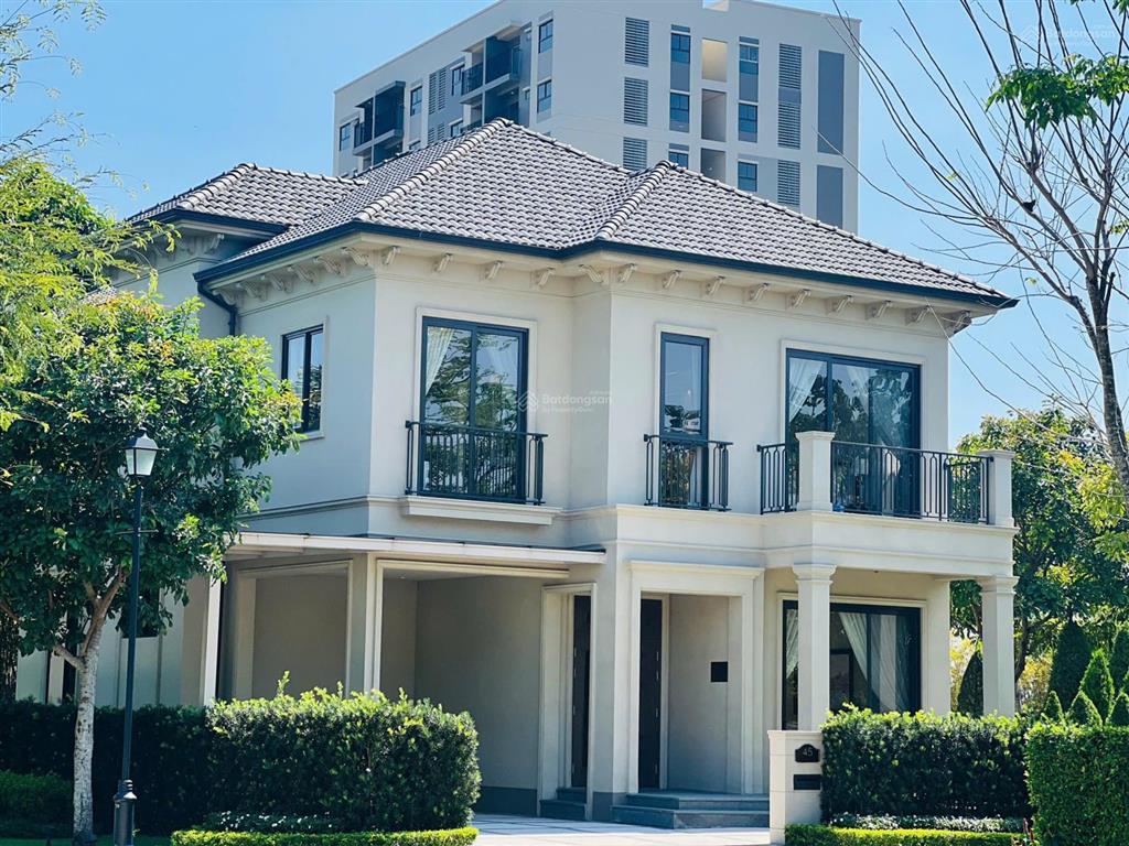 Biệt thự phong cách châu âu đẹp nhất tại công viên 25ha waterpoint ,chỉ thanh toán 6,8tỷ nhận nhà