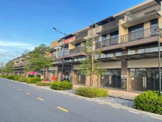Bán shophouse waterpoint giá tốt đối diện cụm căn hộ, trường học