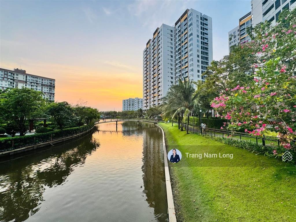 Bán căn góc 76m2 mp3,4,5 đã có sổ hồng view sân vườn, hỗ trợ vay