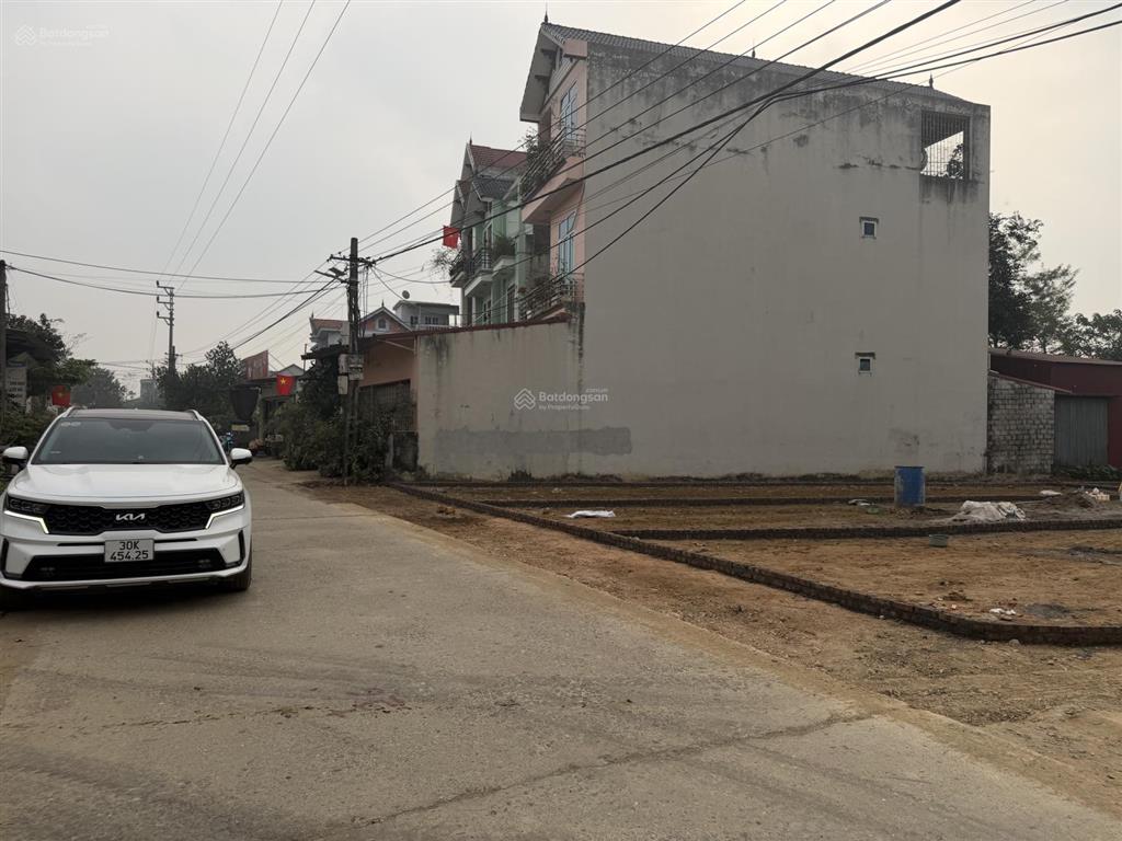 Hàng kinh doanh quý ac  em tình