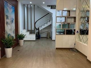 Kim ngưu  hbt, 5 tầng lô góc, thoáng sáng, 30 m ra đường oto qua, giá hơn 7 tỷ.  nhà đẹp, vừa ở