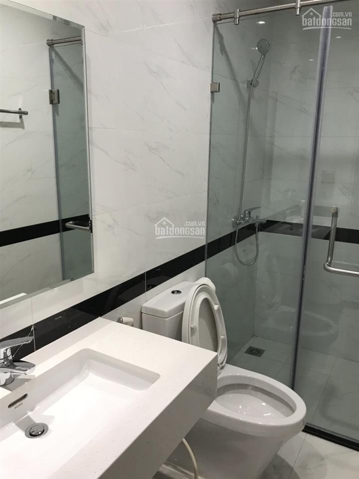 Cần cho thuê căn 3pn, dt 136m2 ở cc học viện quốc phòng full đồ cao cấp. giá 15 triệu  0979 062 ***