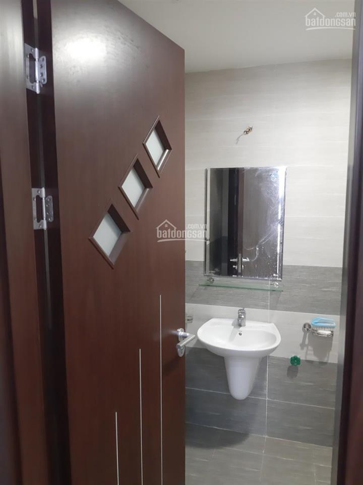 Chính chủ cần cho thuê căn hộ ở tòa c2 xuân đỉnh, dt 90m2, 2pn full đồ, giá 9 triệu  0979 062 ***