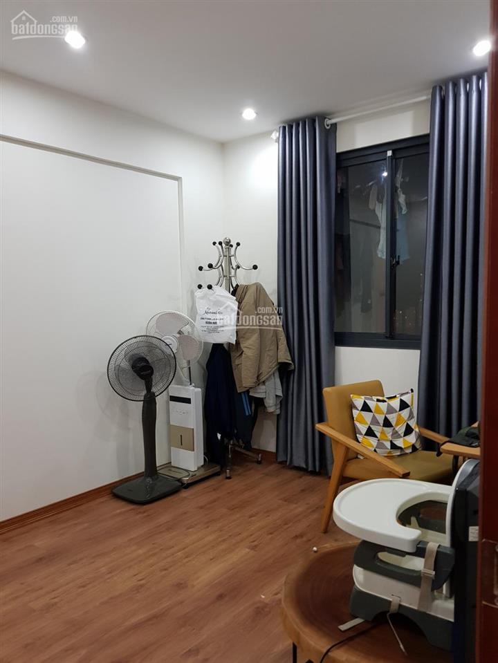 Chính chủ cần cho thuê căn hộ ở tòa c2 xuân đỉnh, dt 90m2, 2pn full đồ, giá 9 triệu  0979 062 ***