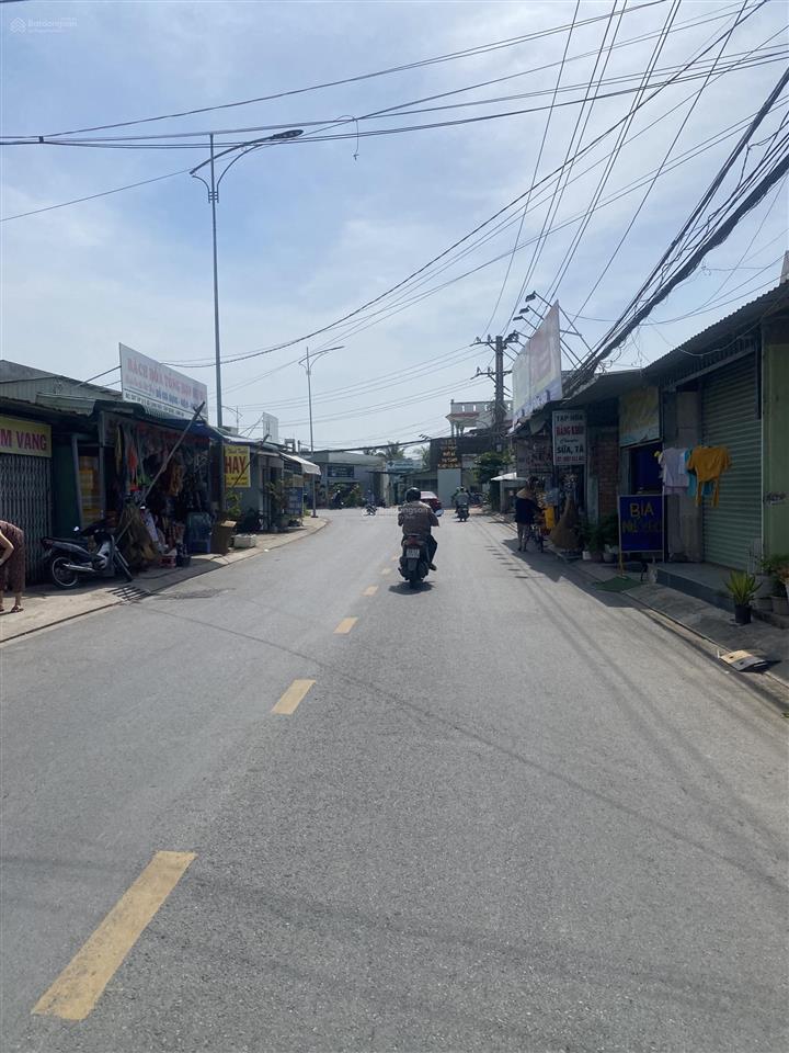Đất thổ cư mặt tiền đường long hậu lê văn lương nối dài ấp 2/5 long hậu diện tích 167m2, 6tỷ5 tl