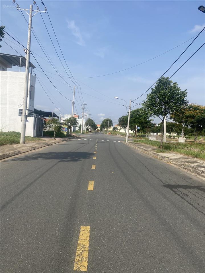 Bán đất nền khu dân cư sài gòn village view công viên giá 2ty1 thương lượng chính chủ