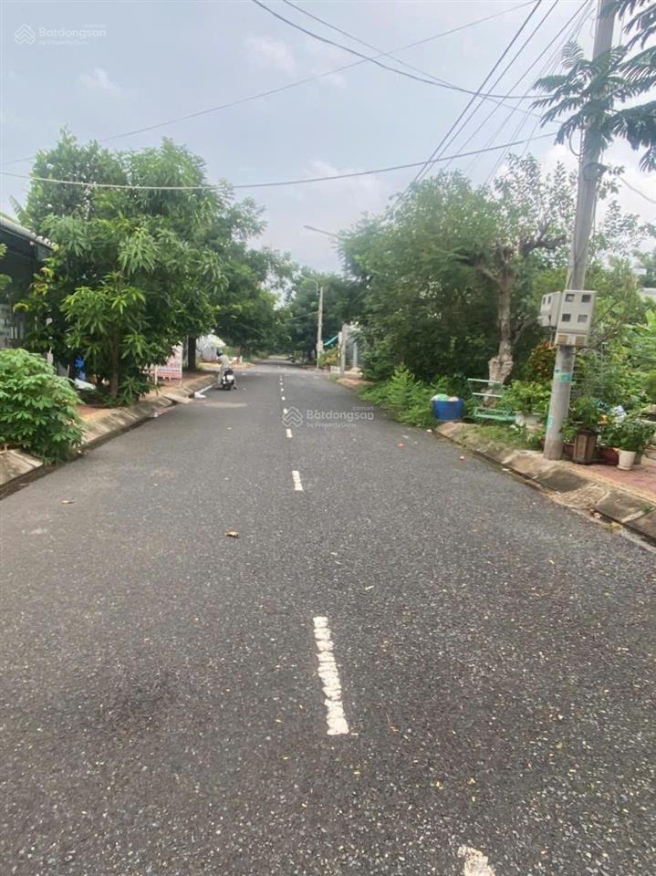 Cần bán nền khu dân cư thái sơn long hậu thông ra trung tâm thương mại giá 2ty5 thương lượng