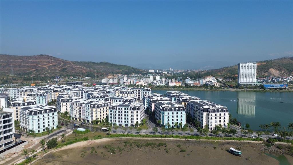Chính chủ cần bán liền kề nhà dự án aqua city hạ long, , hướng bắc, 7.8 tỷ