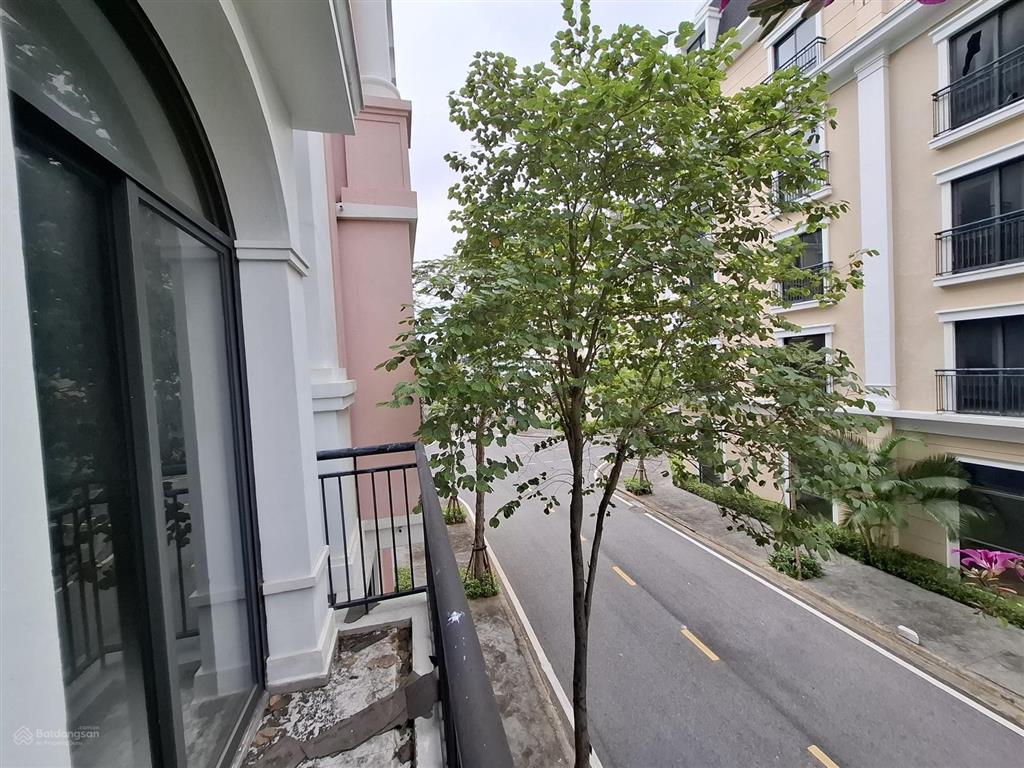 Chính chủ cần bán gấp căn góc liền kề aqua city hạ long, chỉ 12.1 tỷ