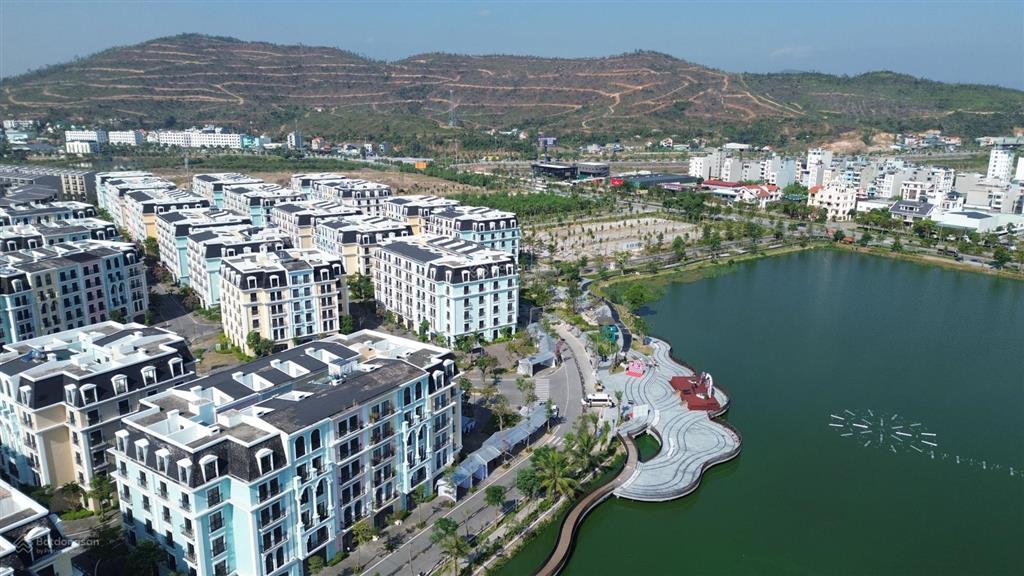 Chính chủ cần bán gấp căn góc liền kề aqua city hạ long, chỉ 12.1 tỷ