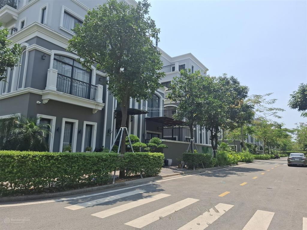 Bán gấp căn grand bay town house hướng đông nam rẻ nhất thị trường,hơn 9ty
