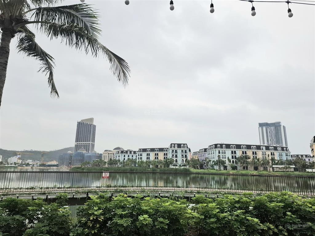 Chính bán cắt lỗ căn harbor bay chỉ 7 tỷ x sát hồ nhạc nước.