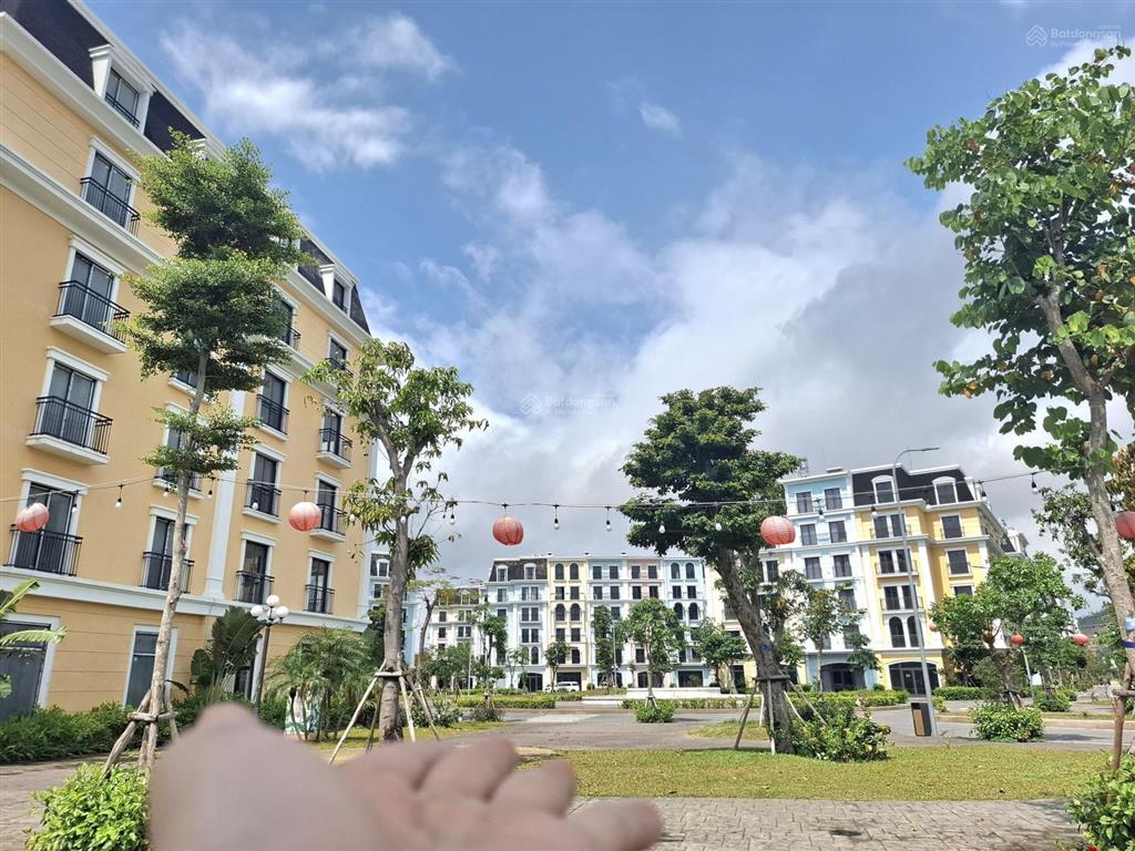 Quyết bán giá mua 2020 căn aqua city hướng nam