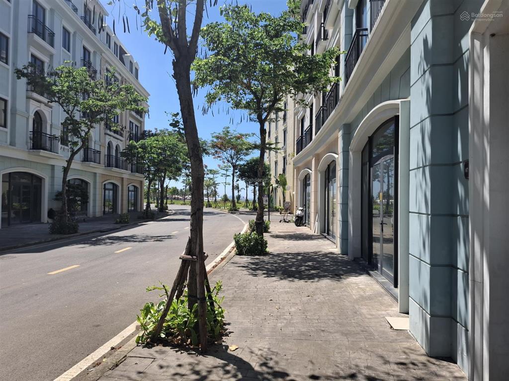 Hot, duy nhất 1 căn harbor bay đường đôi gần biển giá tốt chỉ 7tỷ7