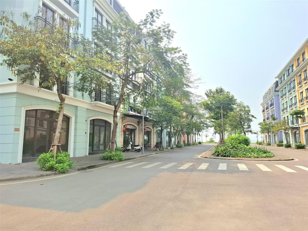Hot, duy nhất 1 căn harbor bay đường đôi gần biển giá tốt chỉ 7tỷ7