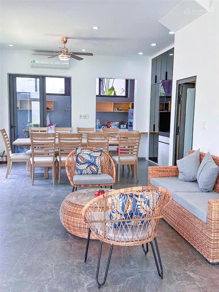 Quyết bán căn góc lotus residences3 mặt thoáng nhìn ra được hồ hướng tây namgiá tốt chỉ hơn 10tỷ