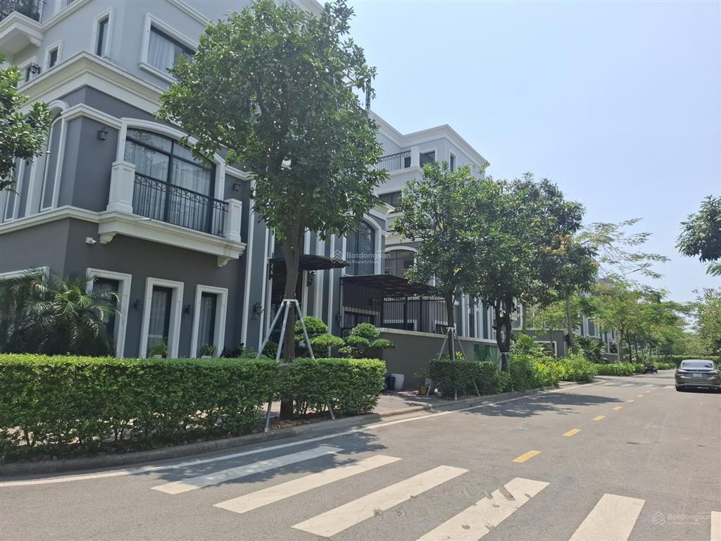 Bán nhanh căn grand bay town house giá hời dự án chỉ với 8tỷ9.