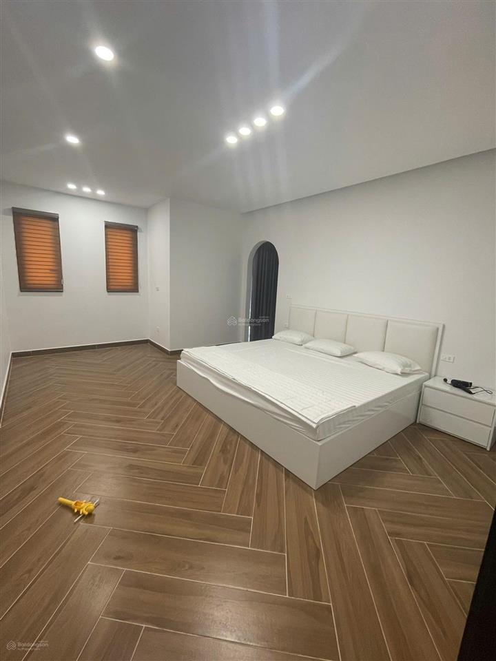 Chính chủ quết tâm bán lỗ căn gran bay townhouse hoàn thiện full nội thất chỉ 10tỷ1(bao thuế phí)