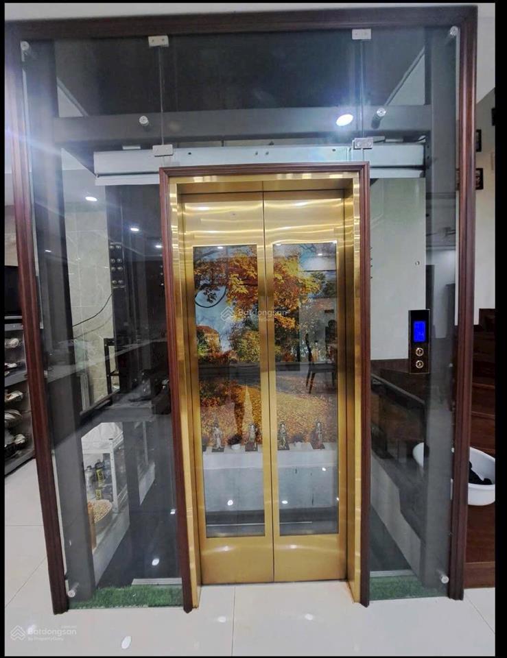 Bán biệt thự sân vườn, hầm để xe. đường tố hữu,an khang, dương nội, hà đông. 183m2, 5 tầng. 48.6 tỷ