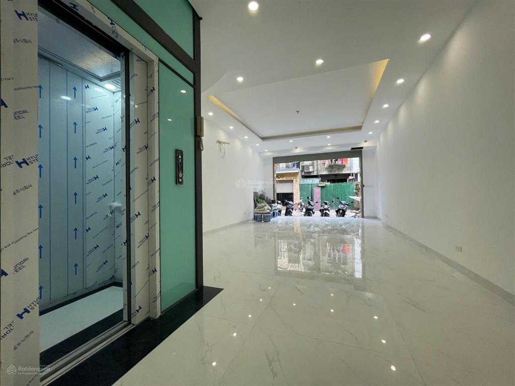 Văn khê  hà đông. liền kề đẹp, ở ngay + dòng tiền 50tr/tháng! 83m2, 5 tầng, mt 5m. thang máy xịn.