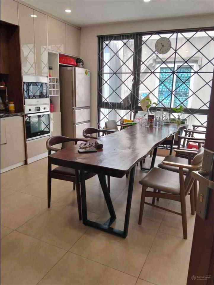 21,85 tỷ. liền kề văn phú view sân golf, hàng hiếm! 92m2 5 tầng mt 4,6m, thang máy, gara ô tô